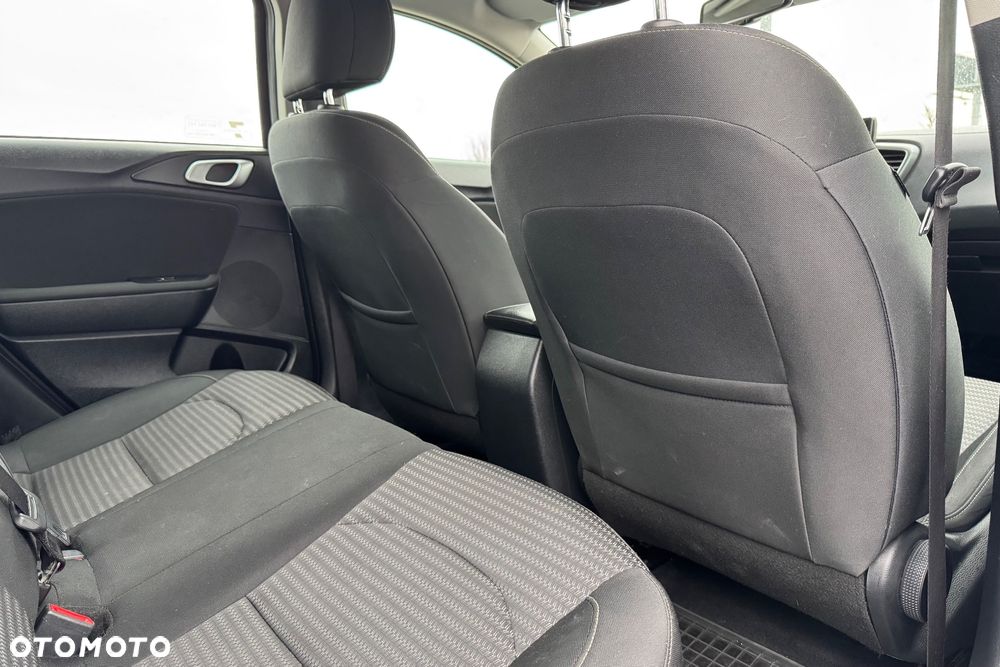 Kia Ceed 1.5 T-GDI M - 35