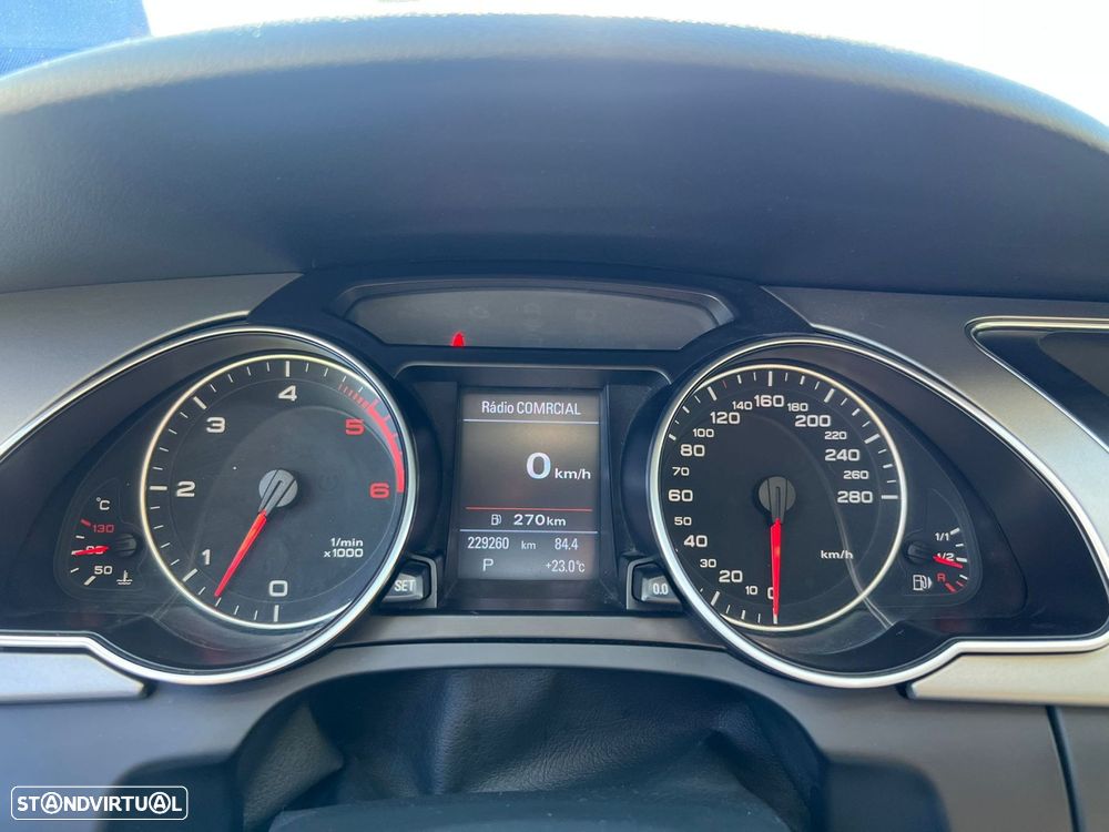 Audi A5 2.7 TDI S-line Multitronic - 36