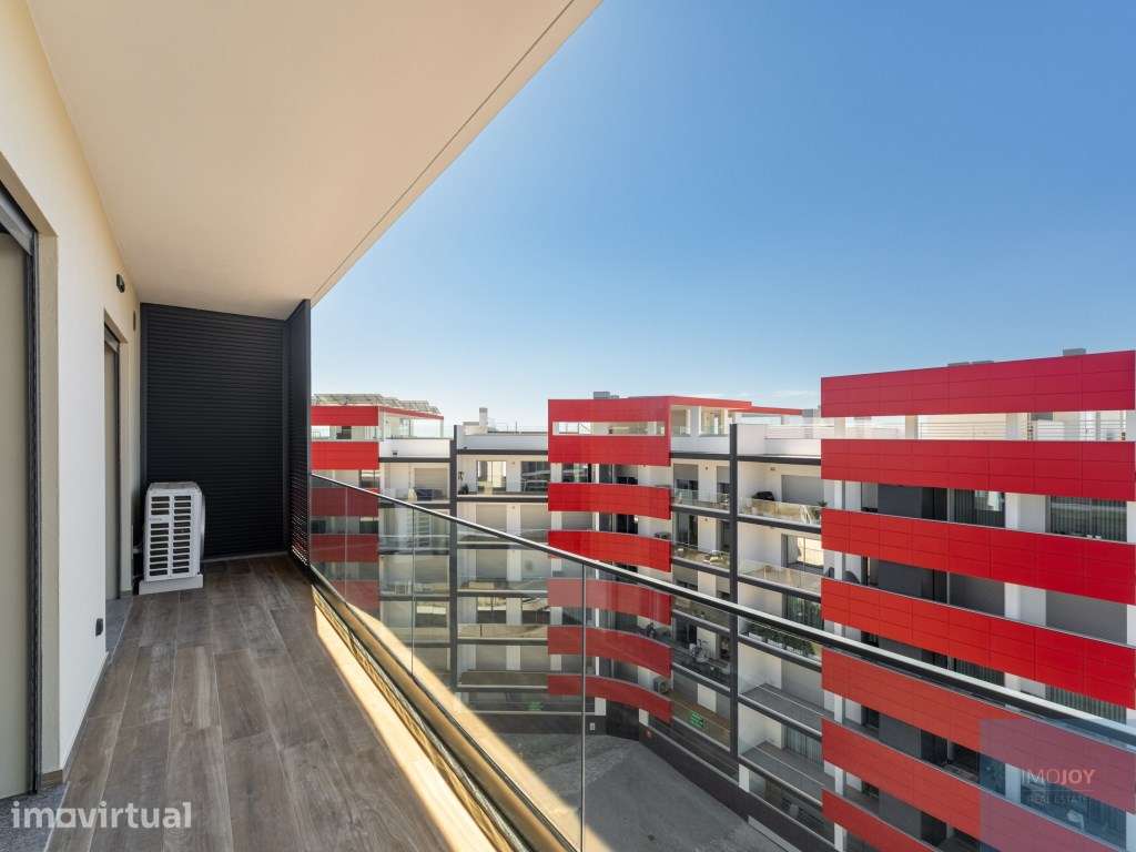 Exclusivo Apartamento T3 no Alto da Montanha em Carnaxide - Grande imagem: 3/34
