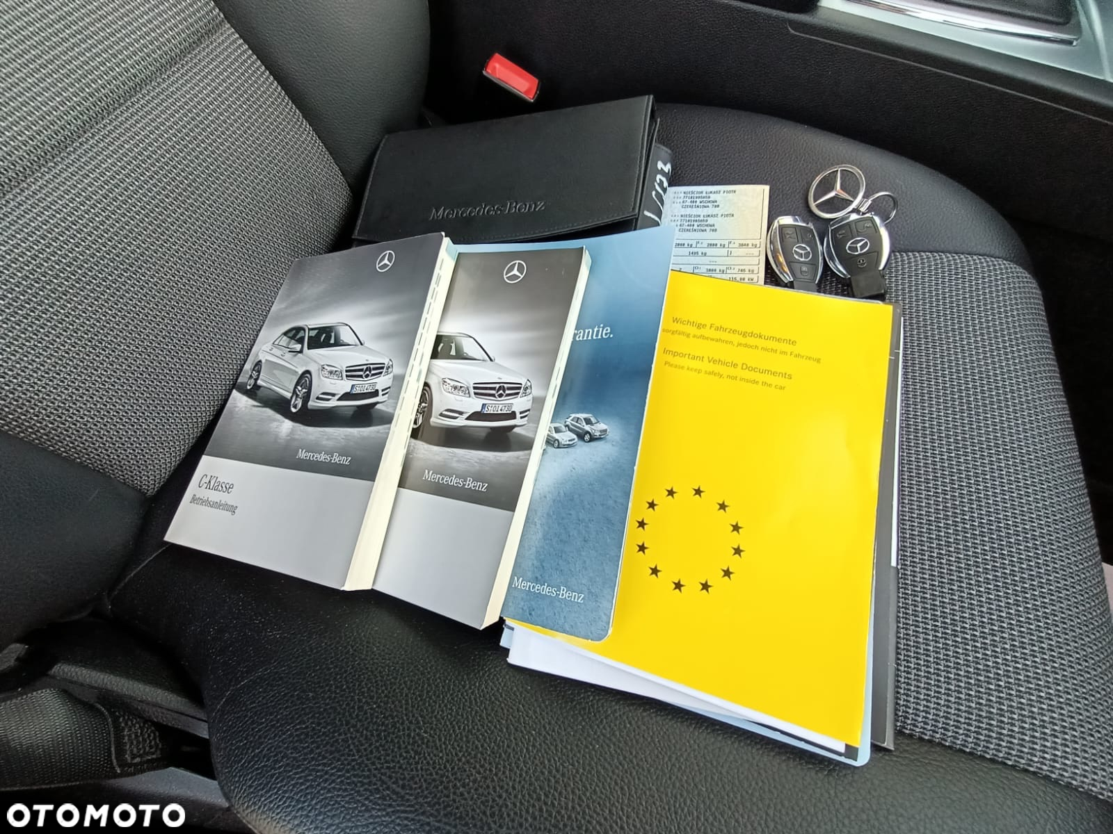 Mercedes-Benz Klasa C 180 BlueEFFICIENCY 7G-TRONIC Avantgarde - 17