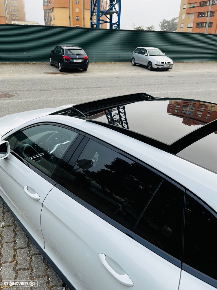 Porsche Panamera 4 E-Hybrid 10 Years Edition - 15