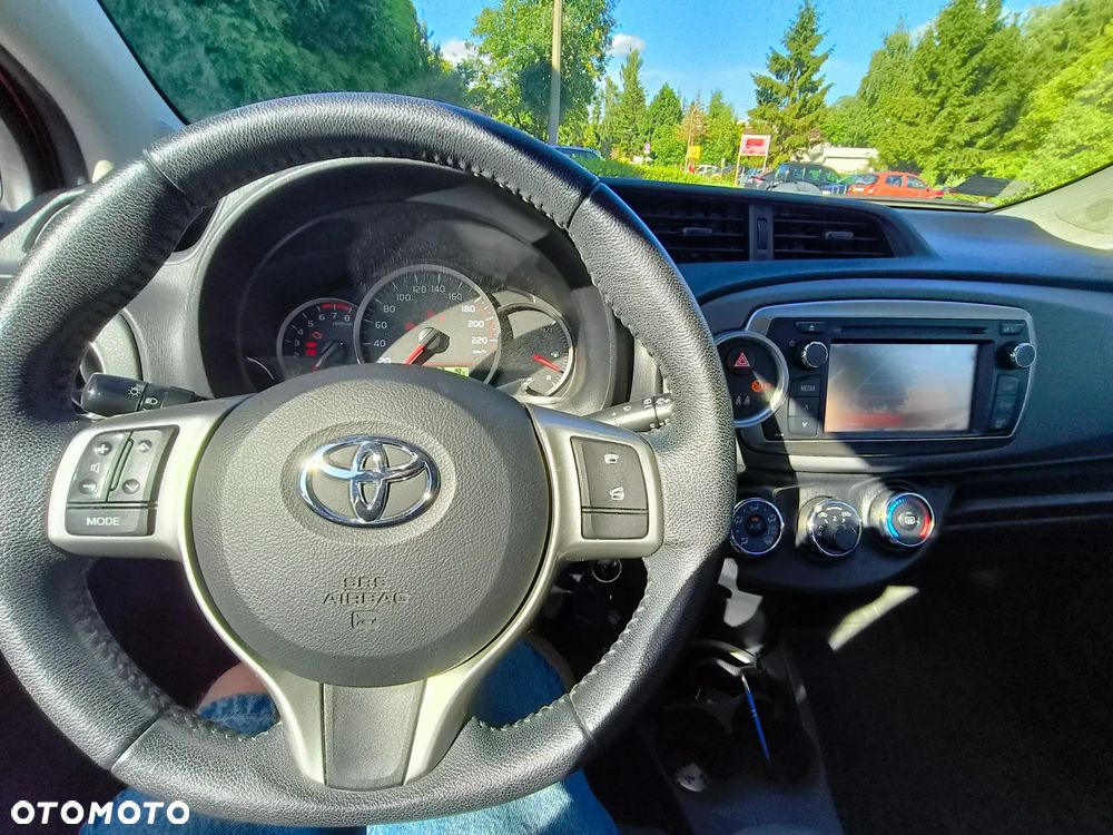 Toyota Yaris - 27