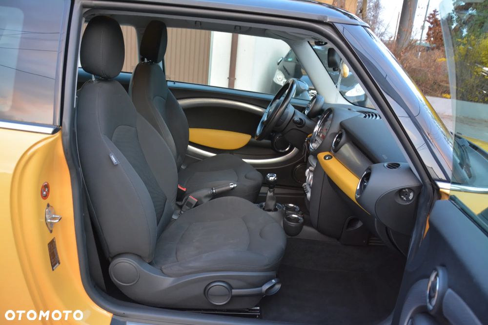 MINI Cooper S - 14