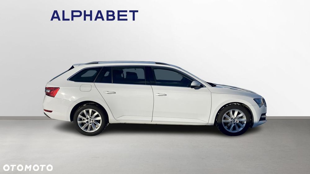 Skoda Superb 2.0 TDI SCR Ambition DSG - 6