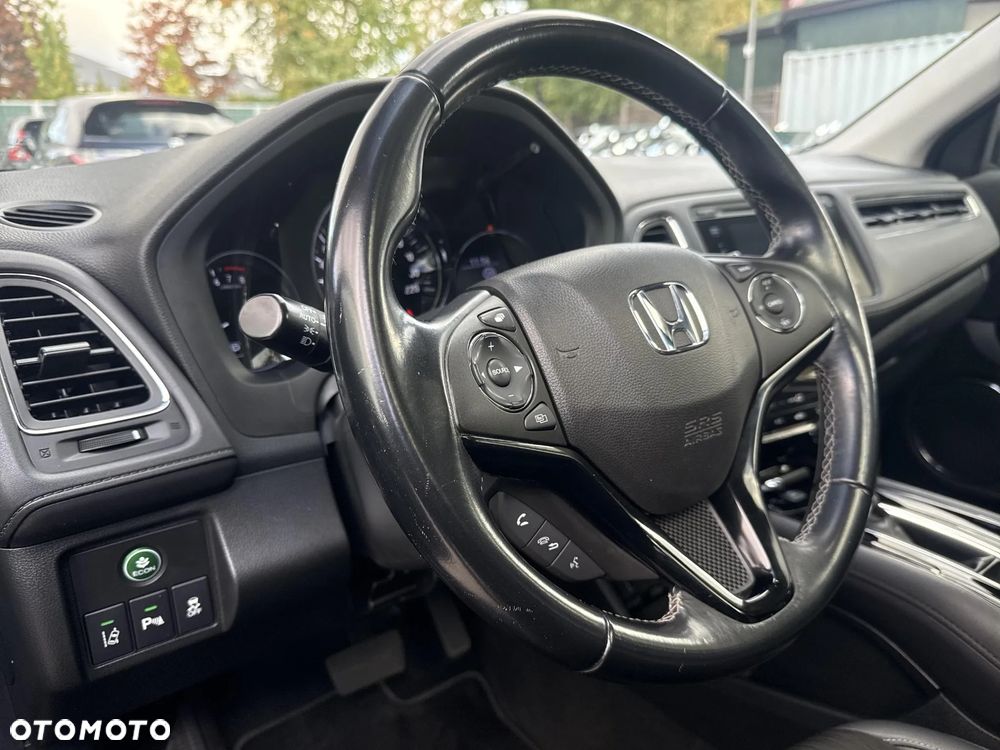 Honda HR-V 1.5 Executive (ADAS) CVT - 22