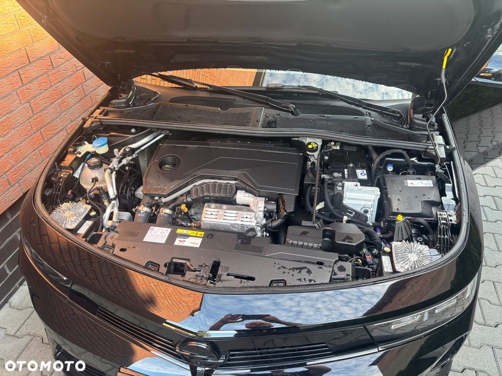 Opel Astra 1.2 Turbo Hybrid 48 V Ultimate - 10