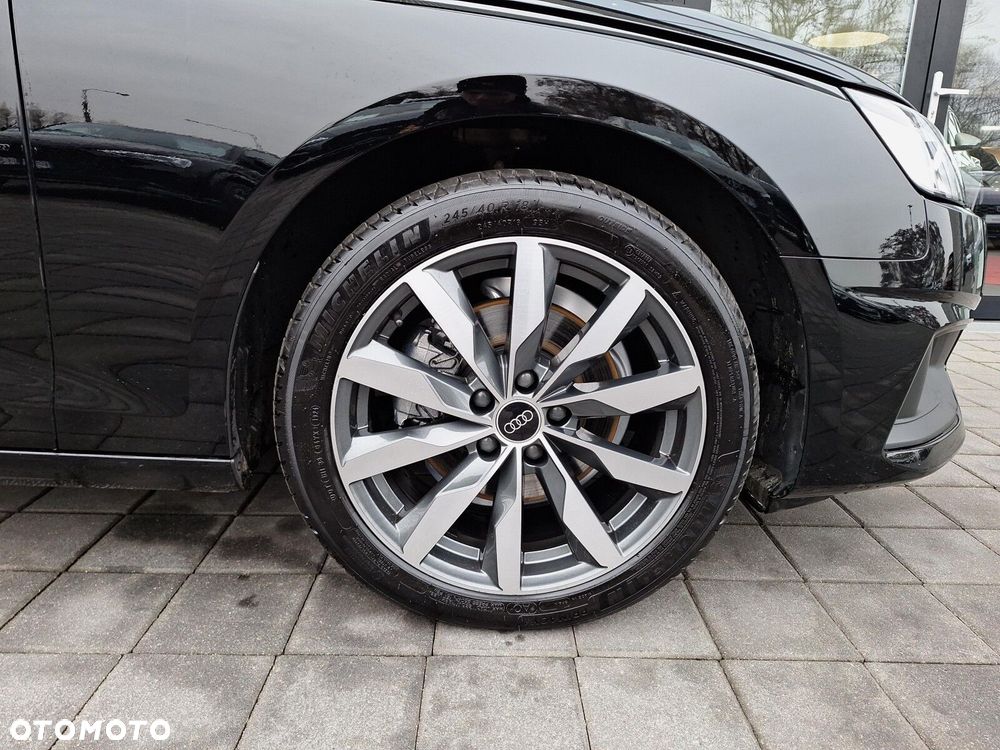 Audi A4 Limousine - 27