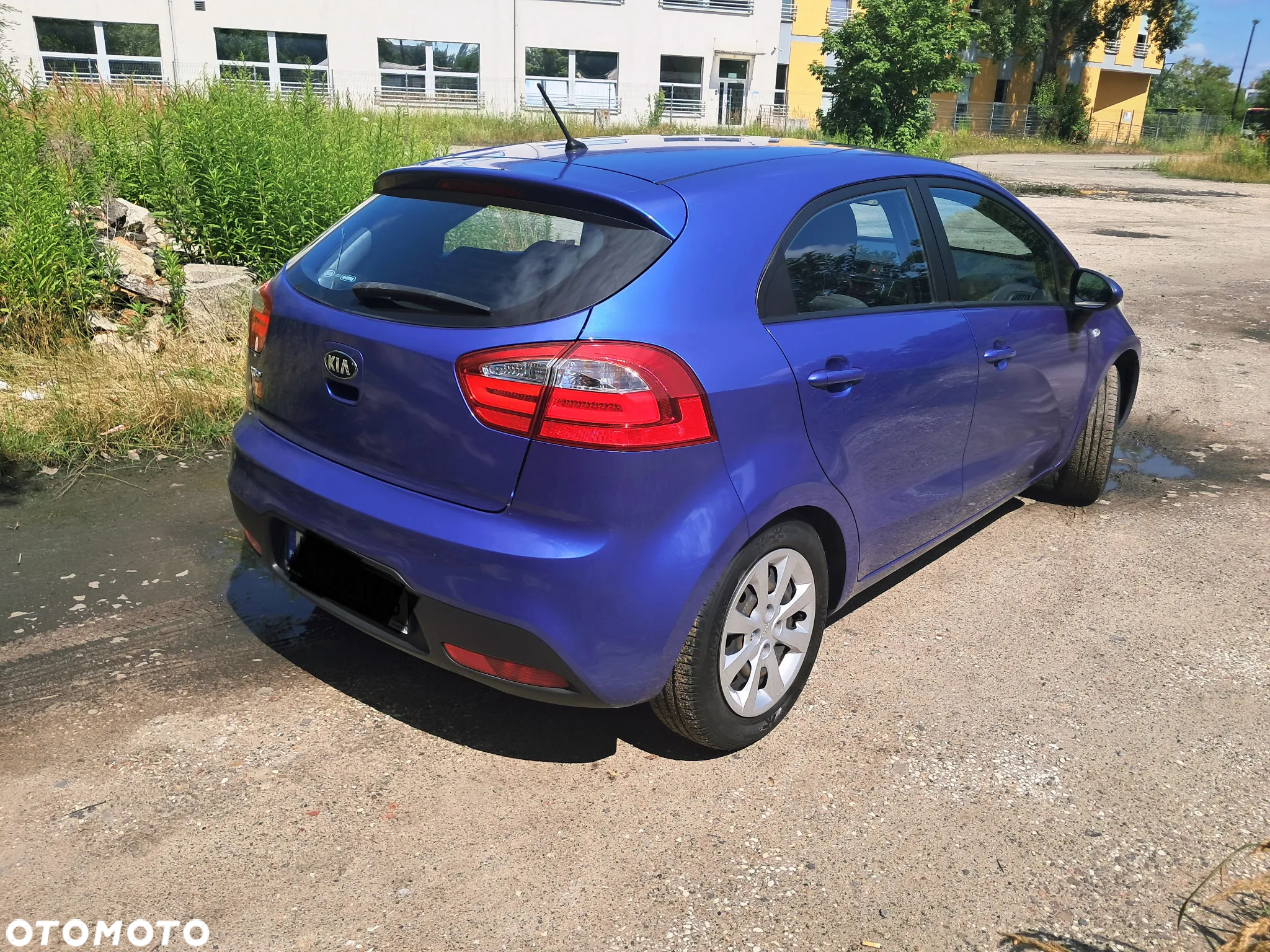 Kia Rio - 3