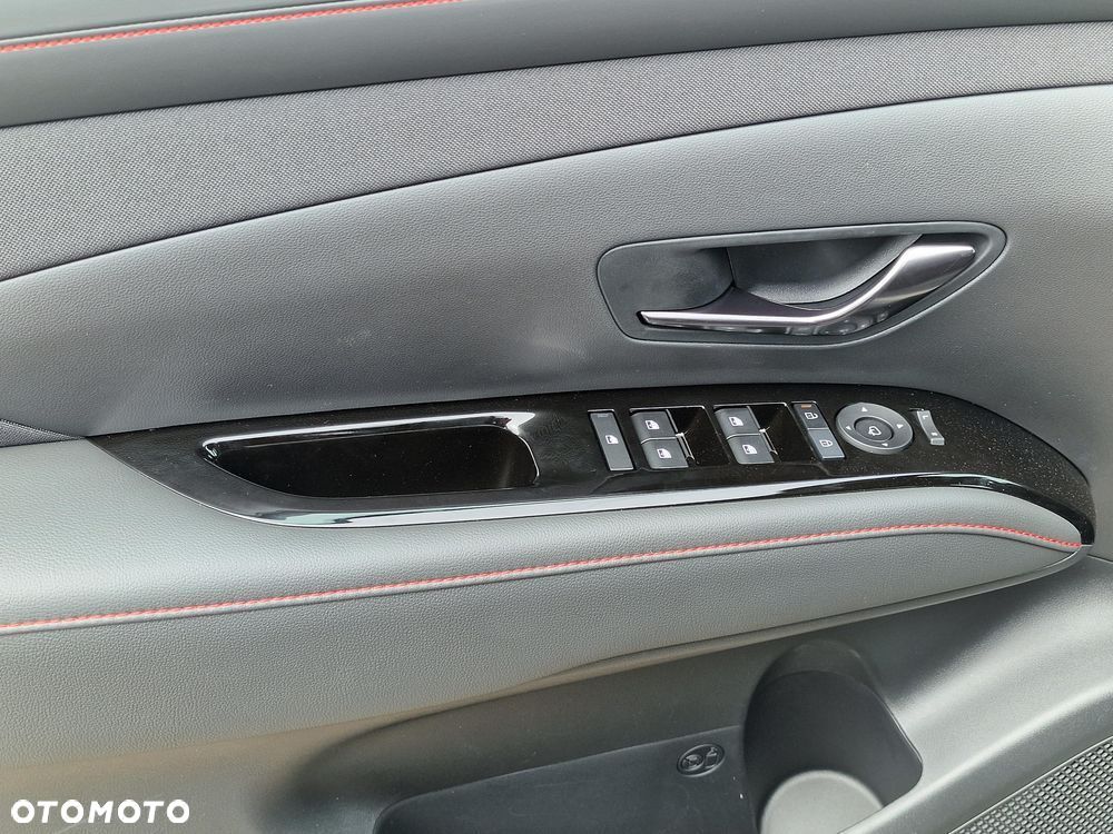 Hyundai Tucson 1.6 T-GDi N-Line 4WD DCT - 10