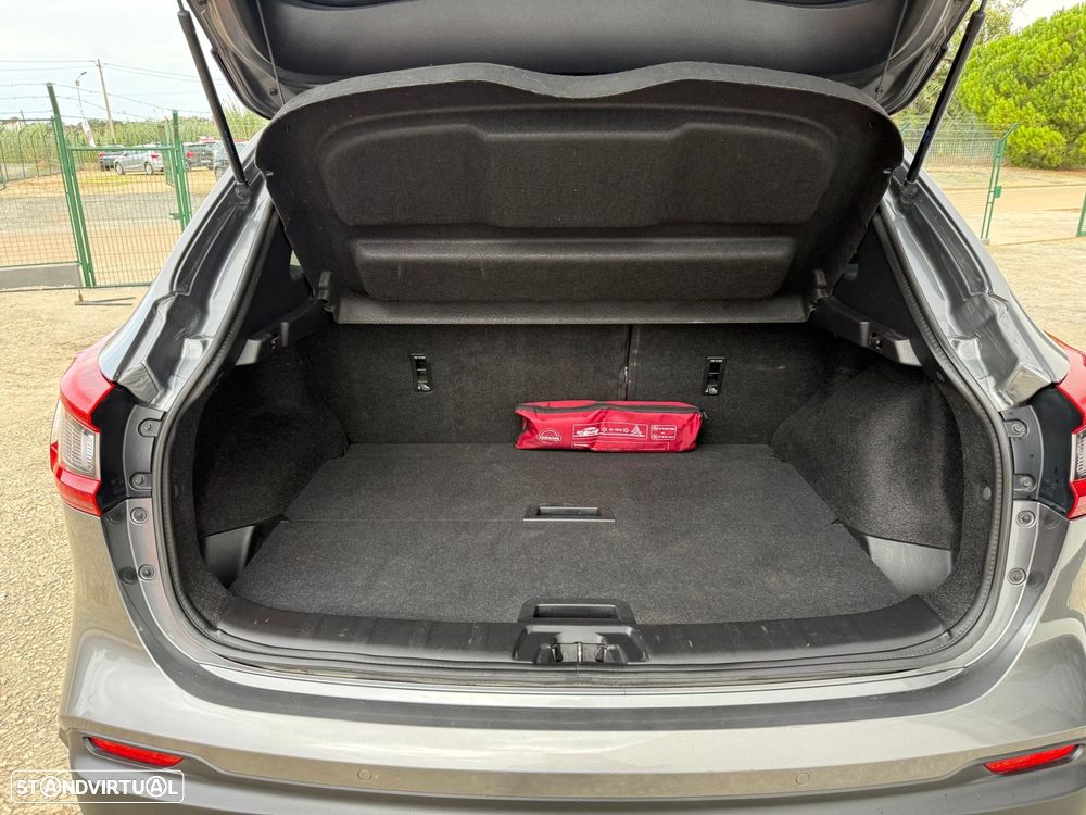 Nissan Qashqai 1.5 dCi N-Connecta - 9
