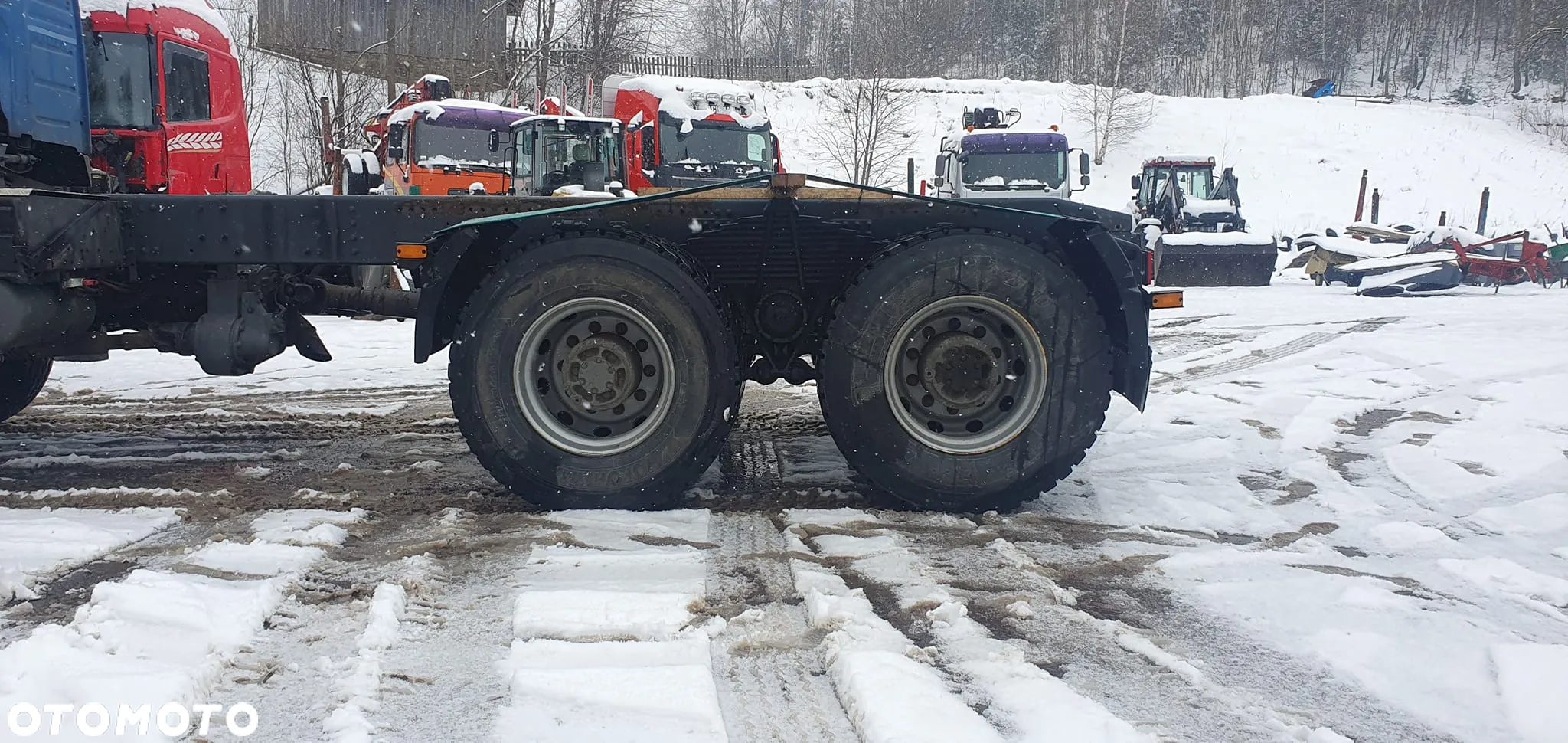 Volvo FM420 6x6 - 6