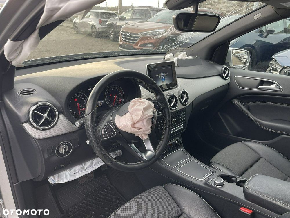 Mercedes-Benz Klasa B 200 7G-DCT Edition - 8