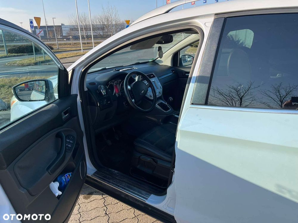 Ford Kuga 2.0 TDCi Titanium - 2
