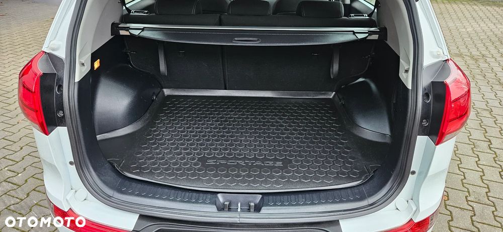 Kia Sportage 2.0 GDI L 2WD - 23