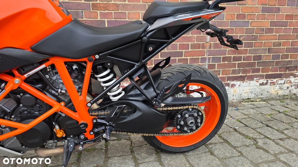 KTM Super Duke - 18