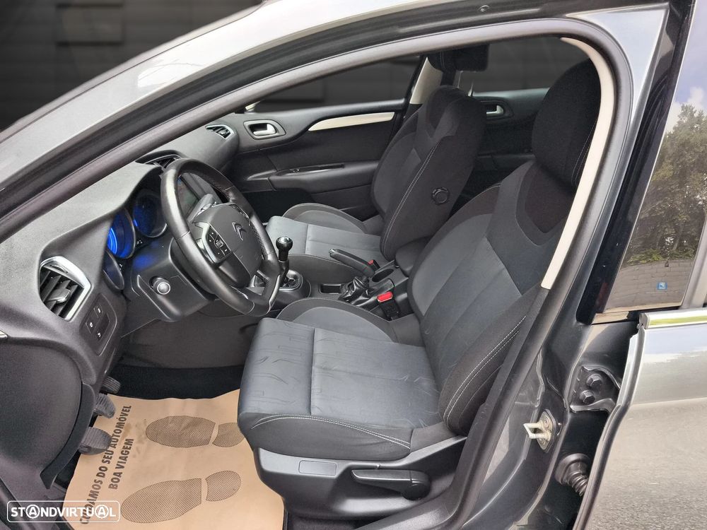 Citroën C4 1.6 HDi Seduction - 9