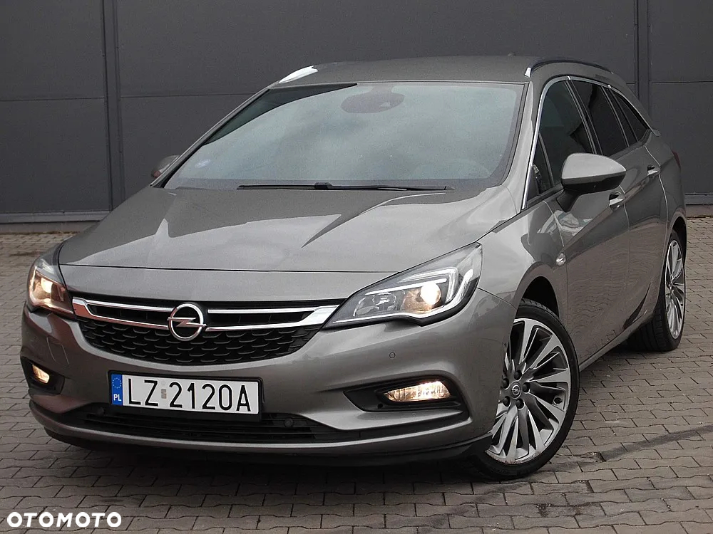 Opel Astra 1.4 Turbo Business - 11