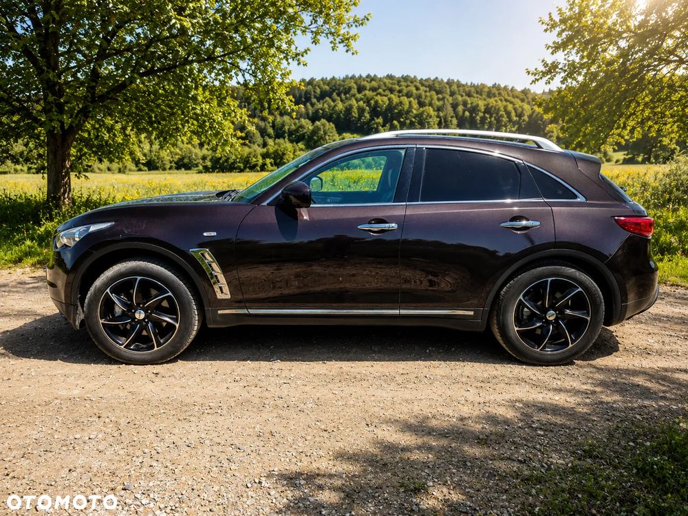 Infiniti FX FX30d S Premium - 3