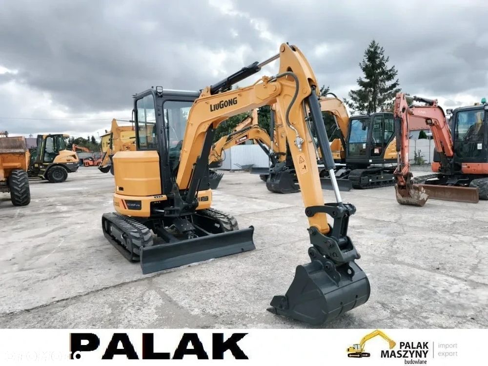 Liu Gong Mini koparka LIU GONG  9035 FZTS  ,NOWA ,  2026 rok nie mylić   JCB - 3