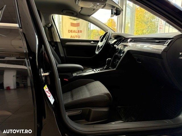 Volkswagen Passat - 16