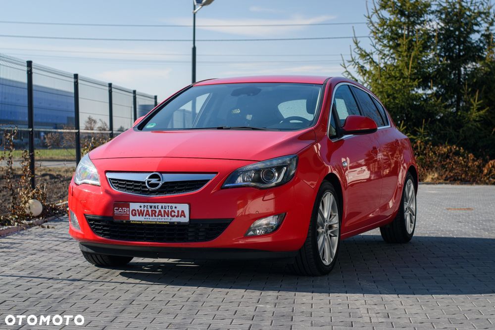 Opel Astra 1.6 T Cosmo - 3