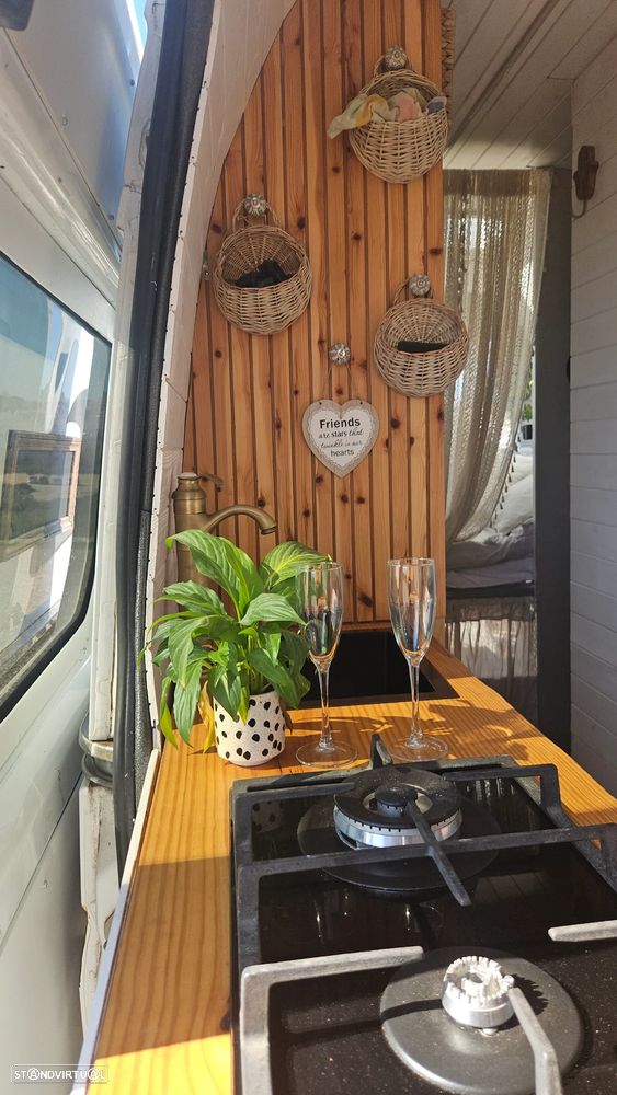 Mercedes-Benz Sprinter - 17