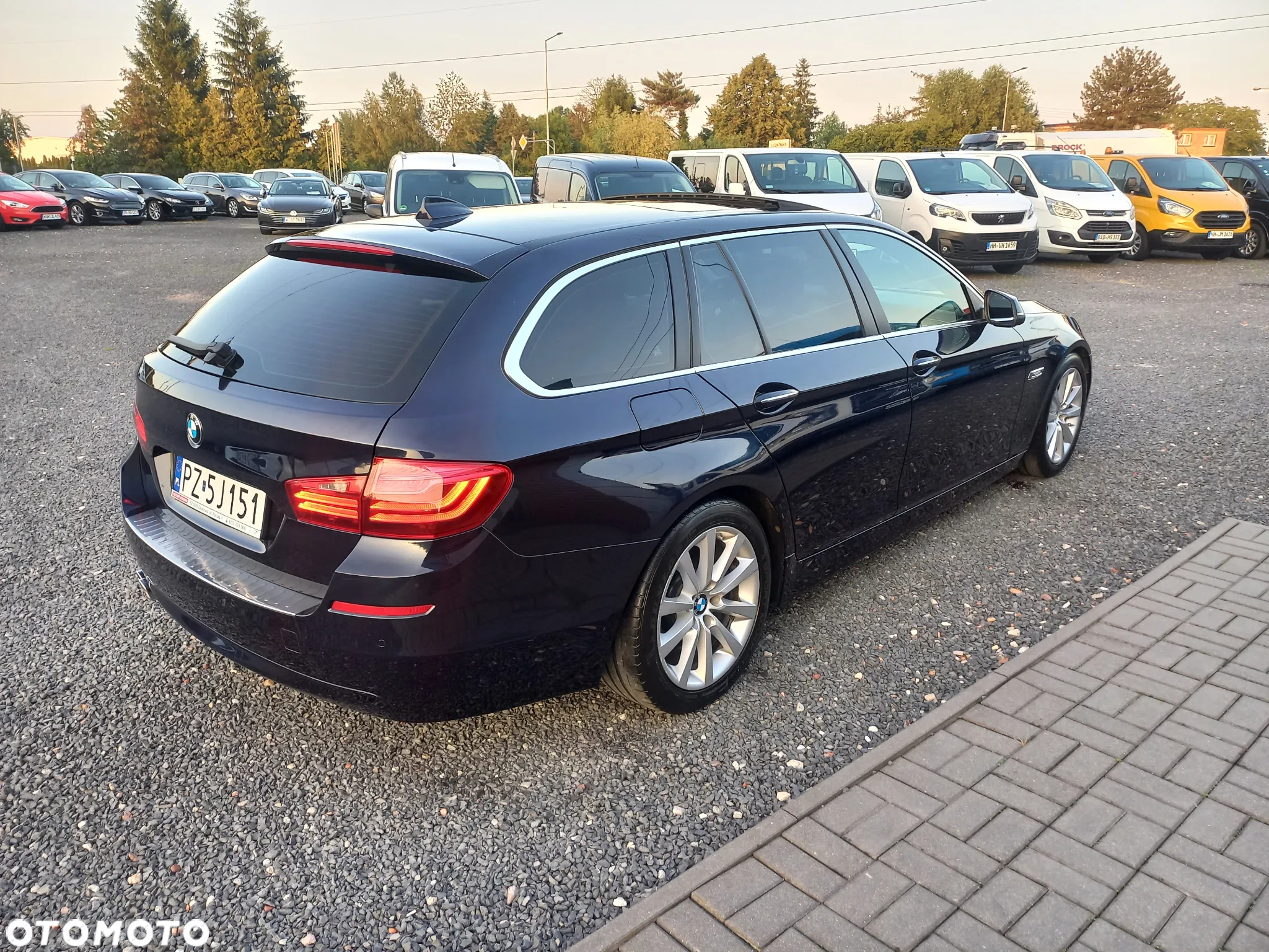 BMW Seria 5 520d Touring - 7