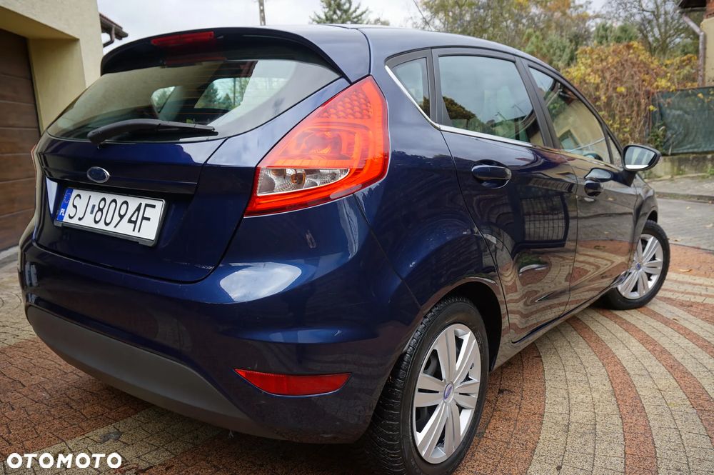 Ford Fiesta 1.25 Titanium - 33
