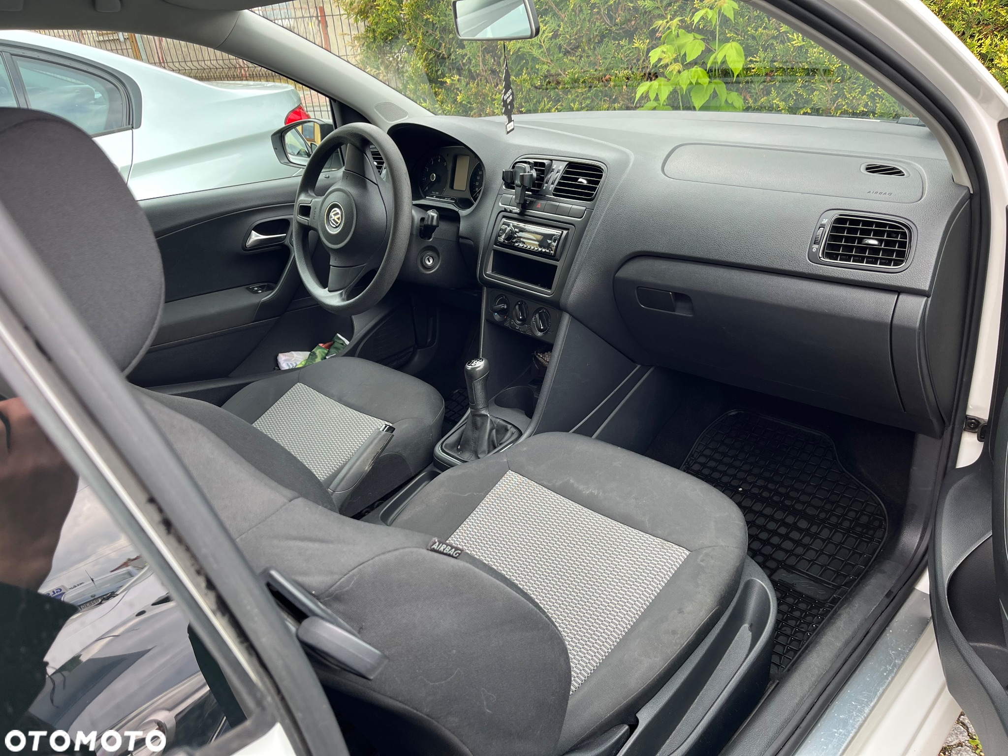 Volkswagen Polo - 9