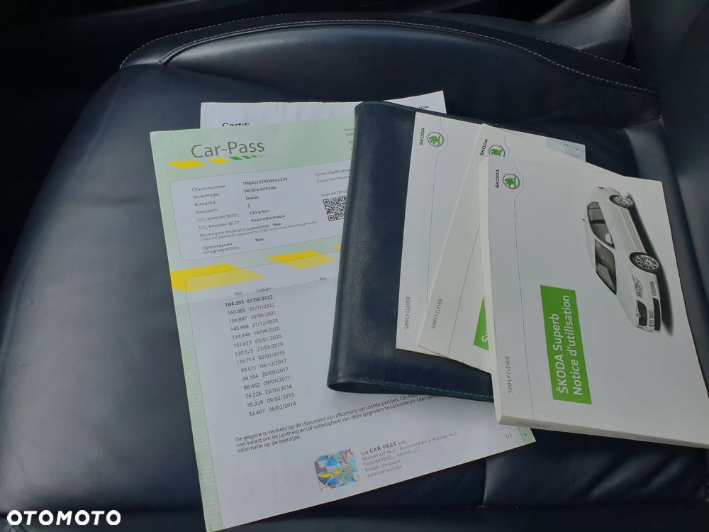 Skoda Superb 1.6 TDI Green tec Ambition - 30