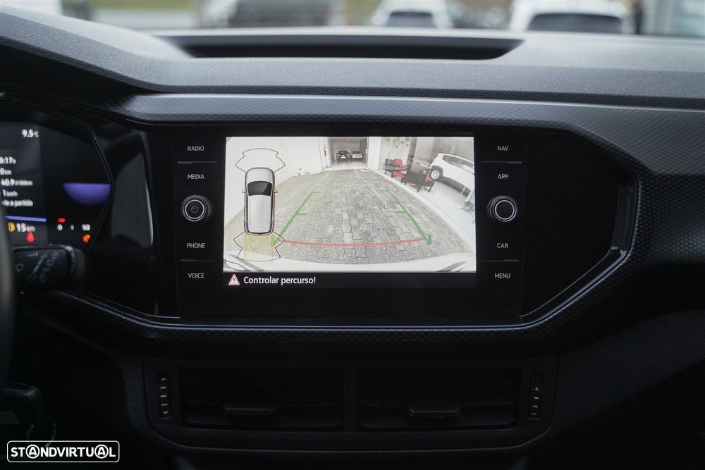 VW T-Cross 1.0 TSI BlackStyle - 23