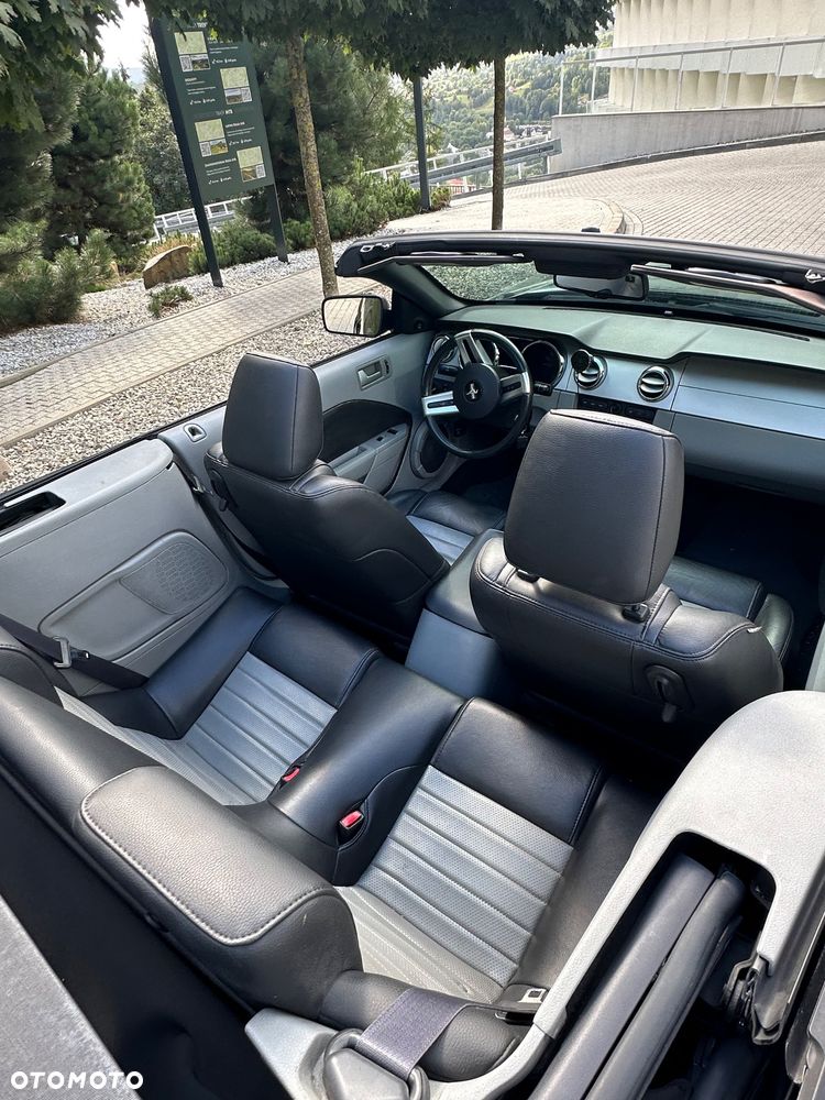 Ford Mustang - 20