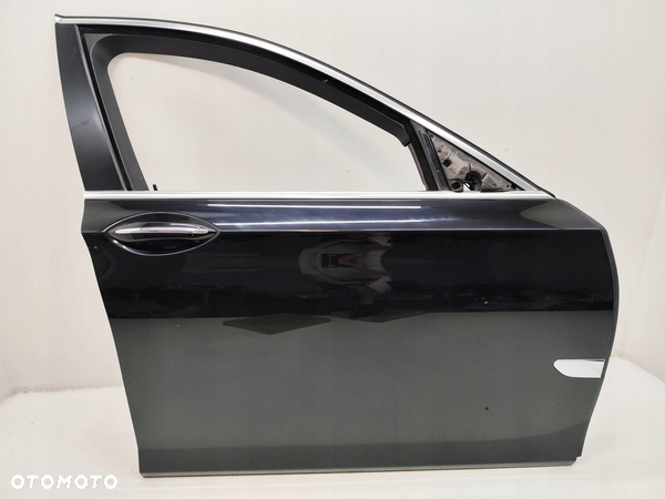 BMW 7 F01 F02 F03 F04 2010 Przód strona prawa Drzwi przednie