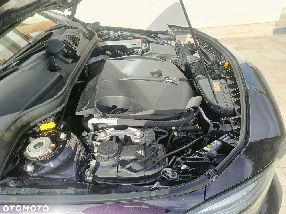 Mercedes-Benz CLA - 32