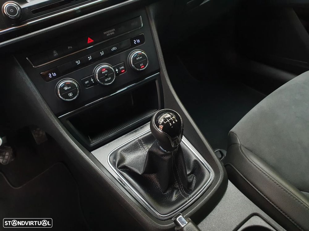 SEAT Leon ST 1.6 TDI Ecomotive Style - 9