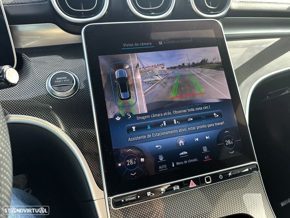 Mercedes-Benz C 300 e AMG Line - 19