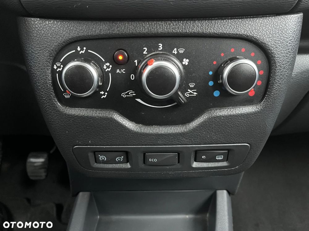 Dacia Lodgy 1.6 SCe Laureate S&S - 17