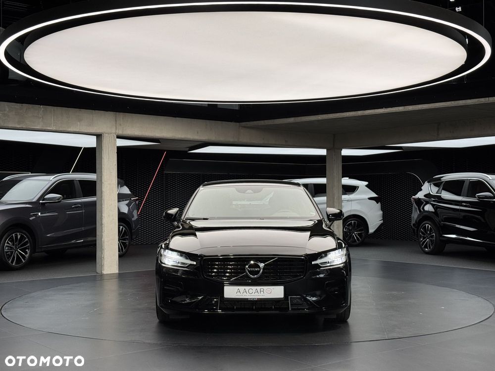 Volvo S60 T5 R-Design - 9