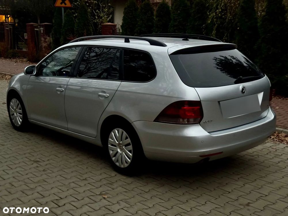 Volkswagen Golf 1.6 TDI Comfortline - 9