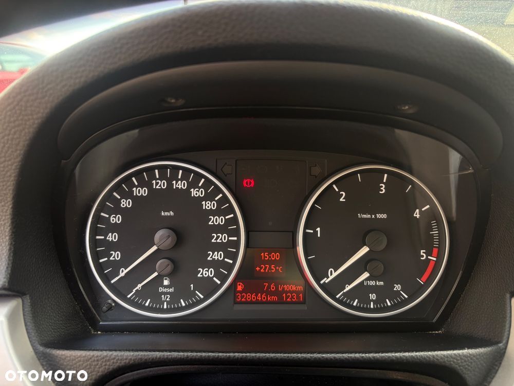 BMW Seria 3 - 11