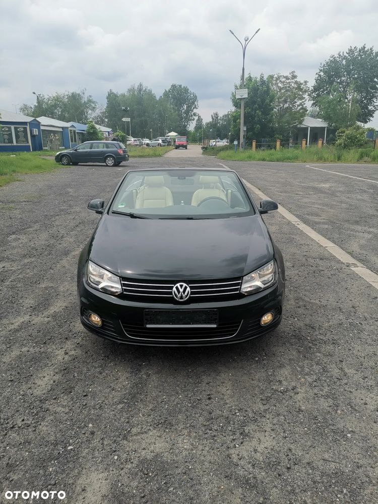 Volkswagen Eos - 2