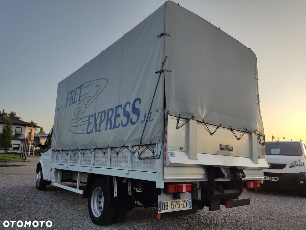 Ford Transit - 11