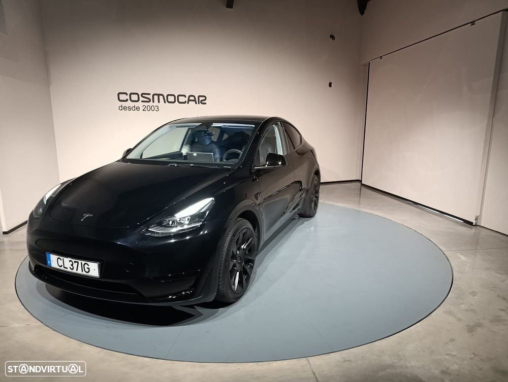 Tesla Model Y RWD - 1