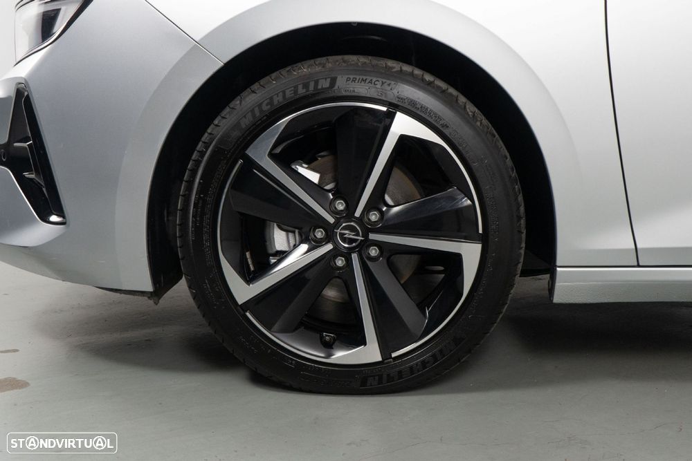 Opel Astra 1.2 T GS Line - 26