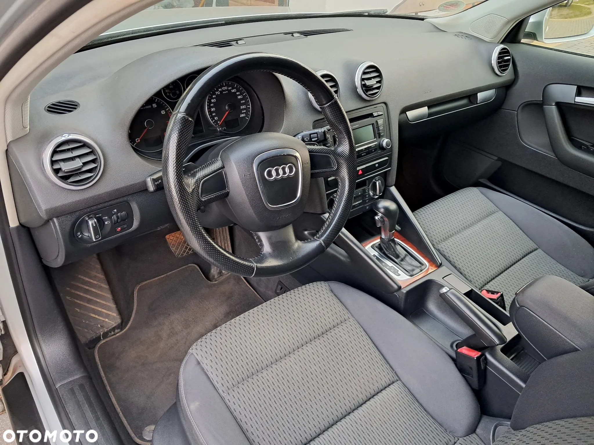 Audi A3 1.8 TFSI Sportback S tronic Ambiente - 15