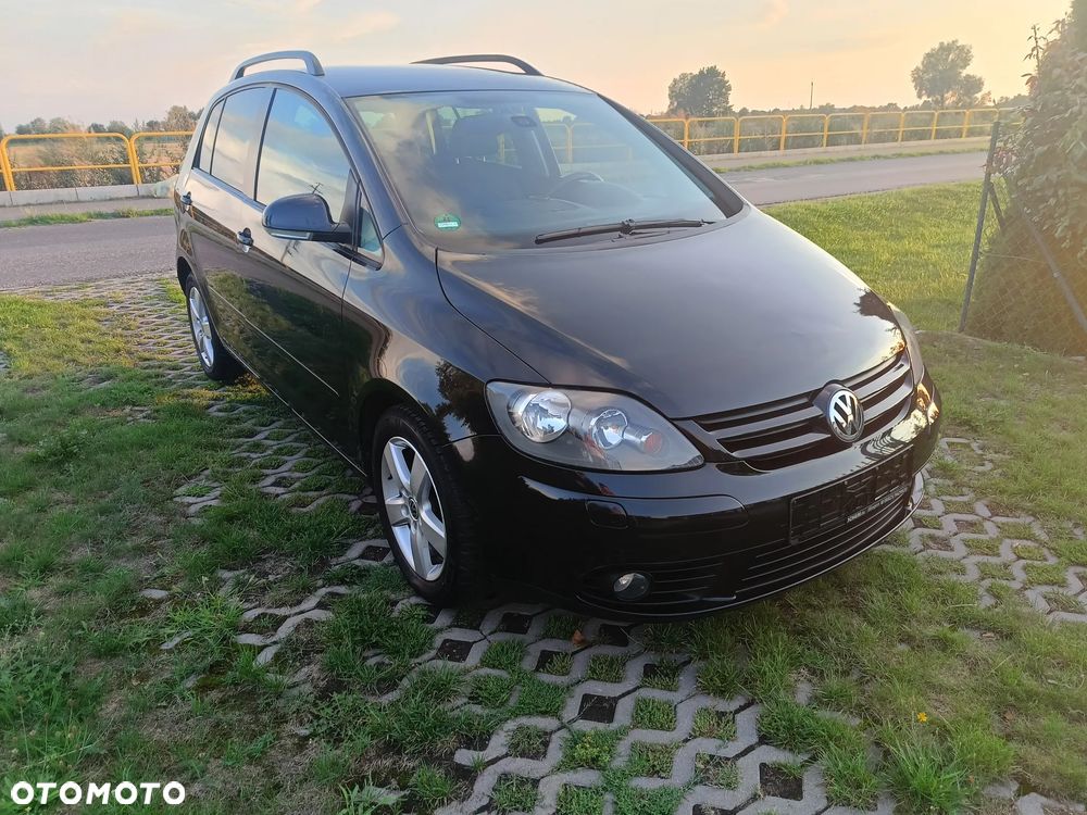 Volkswagen Golf Plus - 27
