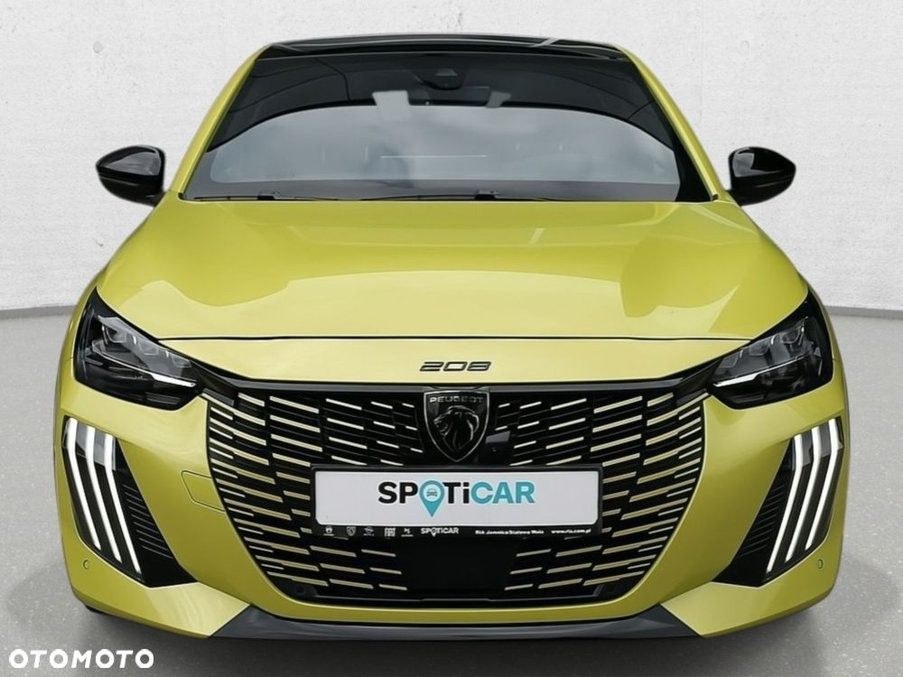 Peugeot 208 - 4