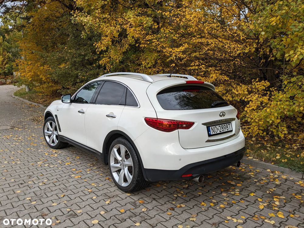 Infiniti QX70 3.0d AWD S - 6