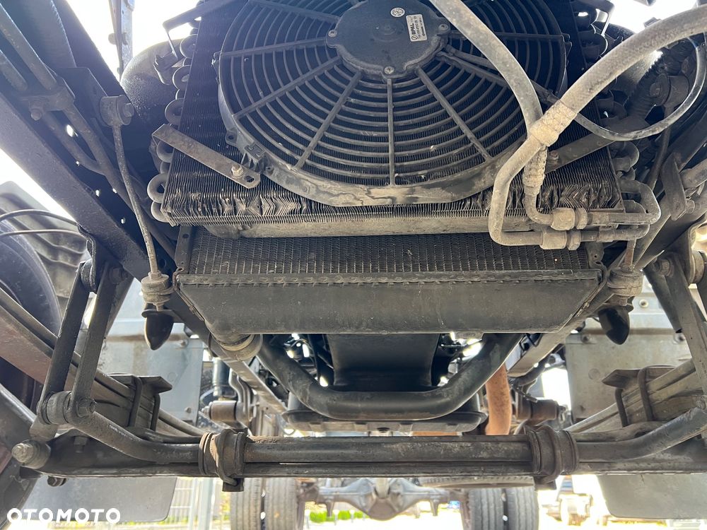 Nissan Atleon 56/35.120 - 24