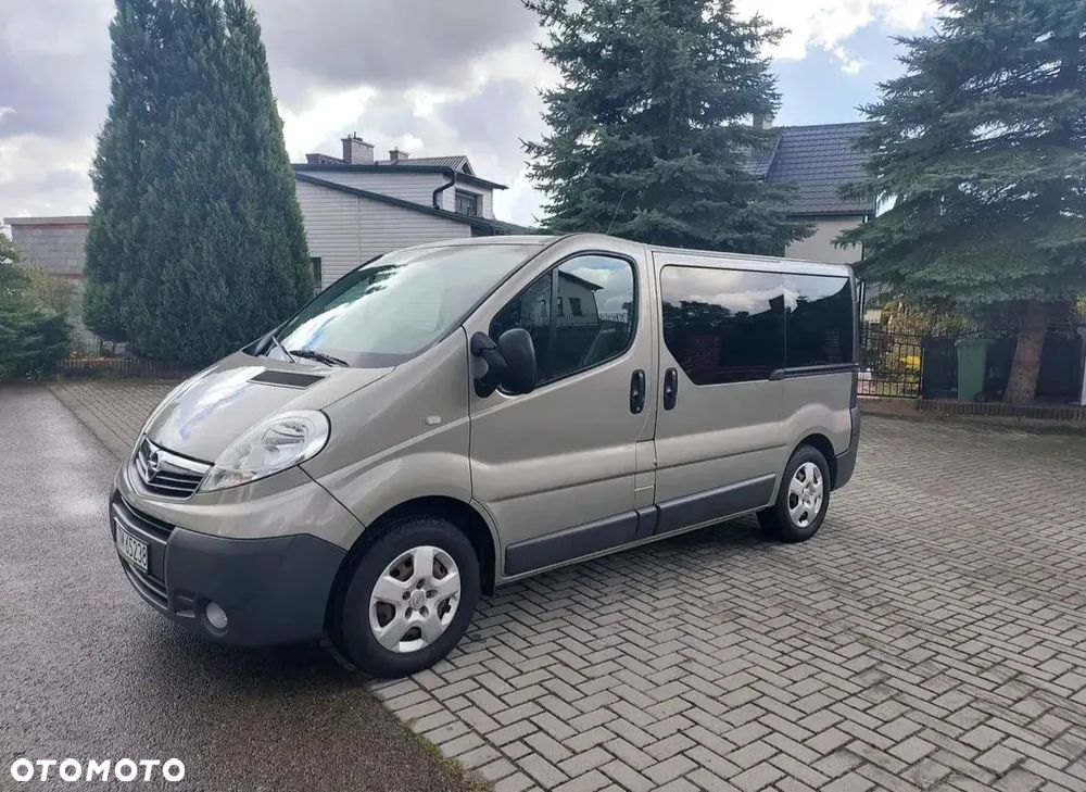 Opel Vivaro - 5